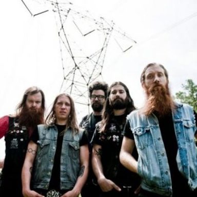 Valient Thorr
