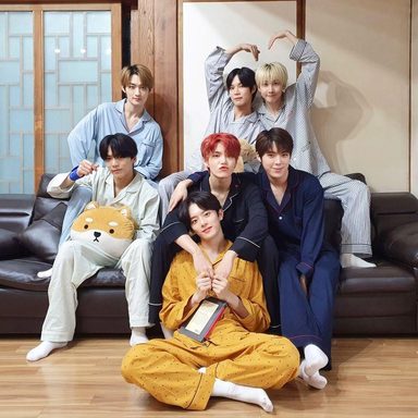 VERIVERY photo 25
