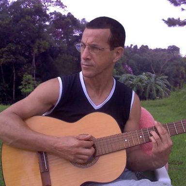 Vicente Flores