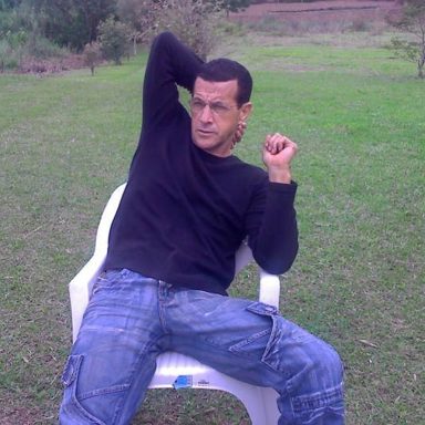 Vicente Flores