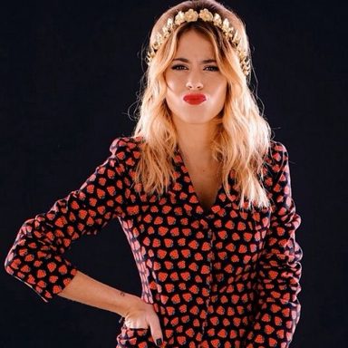 Violetta photo 55
