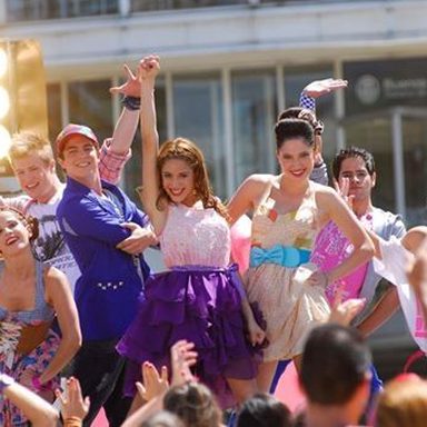 Violetta photo 61