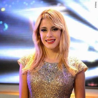Violetta photo 32
