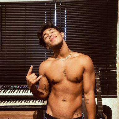 Vitor Cruz