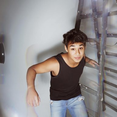 Vitor Cruz photo 17
