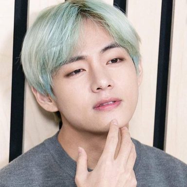 V (BTS) photo 41