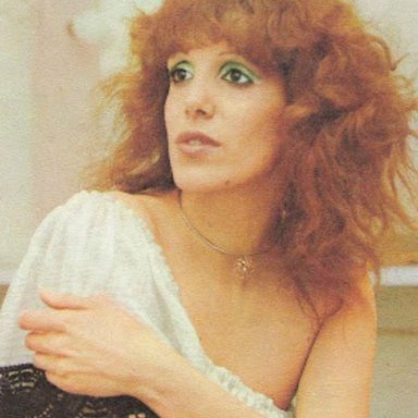 Valeria Lynch photo 10