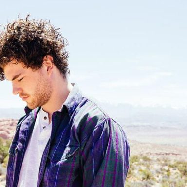 Vance Joy photo 9