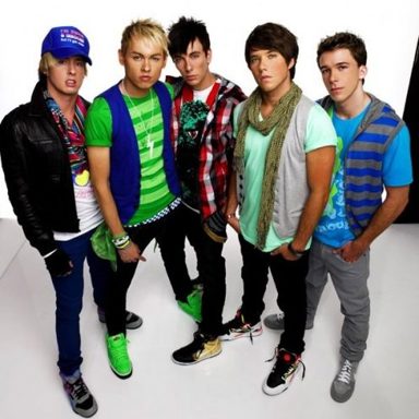 Varsity FanClub photo 19