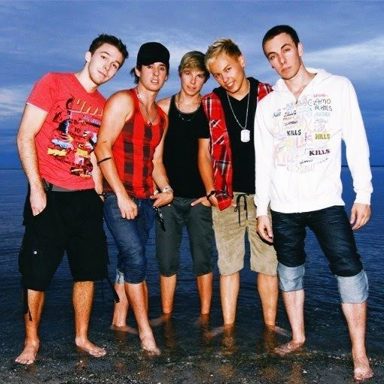 Varsity FanClub photo 18