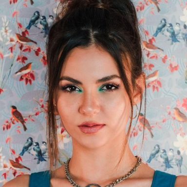 Victoria Justice photo 9