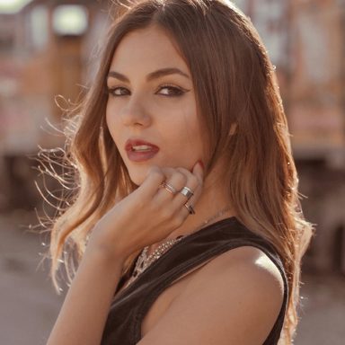 Victoria Justice photo 29