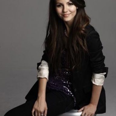 Victoria Justice photo 109