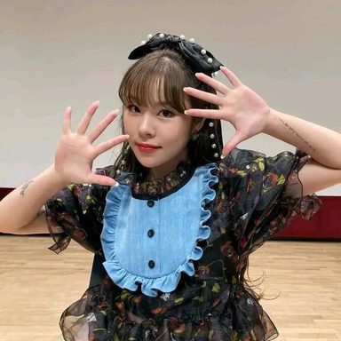 Wheein photo 16