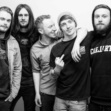 While She Sleeps photo 30