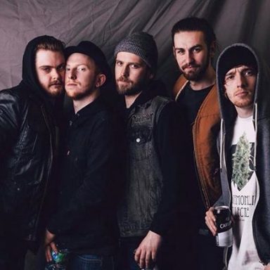 While She Sleeps photo 23