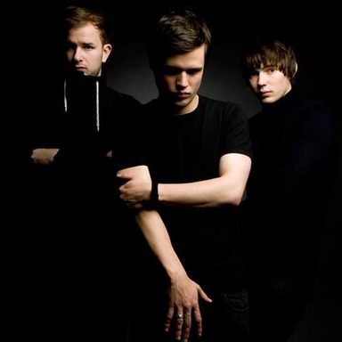 White Lies photo 25