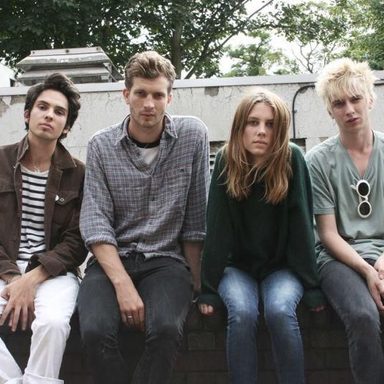 Wolf Alice photo 10