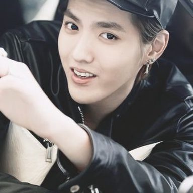 Wu YiFan