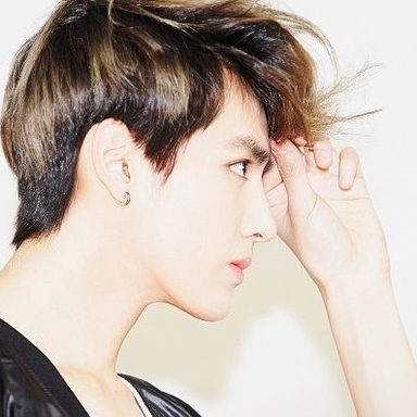 Wu YiFan