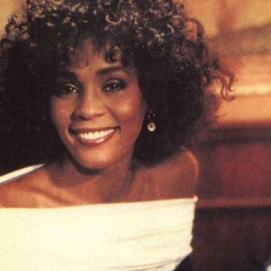 Whitney Houston photo 68