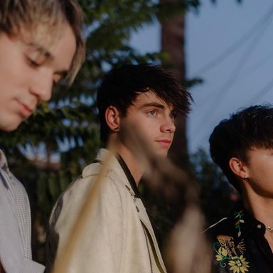 Why Don't We photo 37
