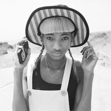 WILLOW photo 14