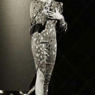 Whitney Houston photo 140