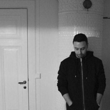 XOV
