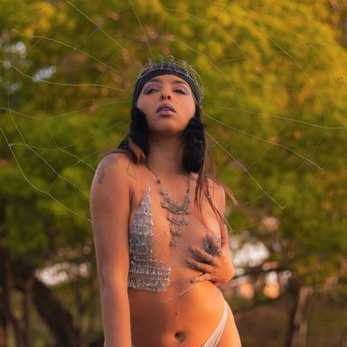 Yannara photo 49