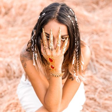 Yannara photo 42