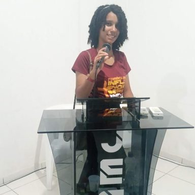 Yasmi Lopes