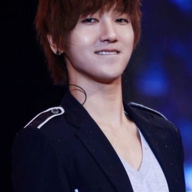 Ye Sung photo 13