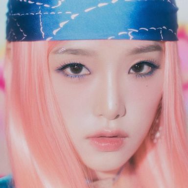 YENA photo 11