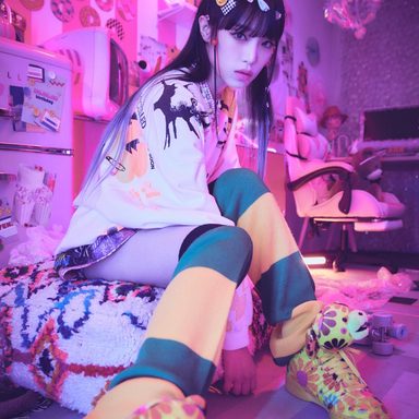 YENA photo 31