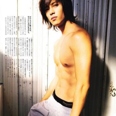 Yamashita Tomohisa photo 19