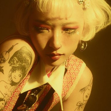 yeule photo 12