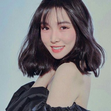 Yuju photo 47
