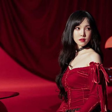 Yuju photo 16