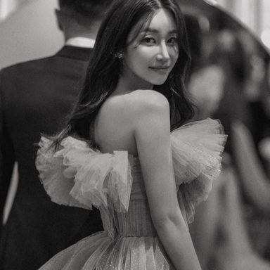 Yuna (AOA)