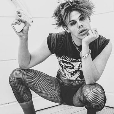 YUNGBLUD photo 10
