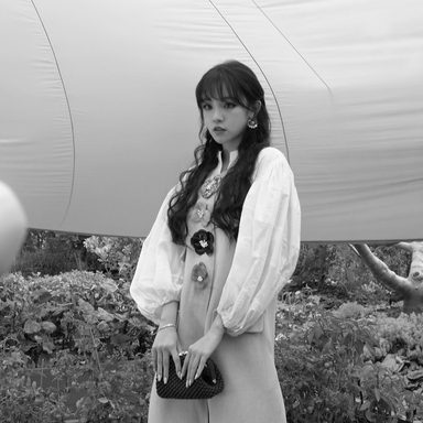 Yuqi photo 28