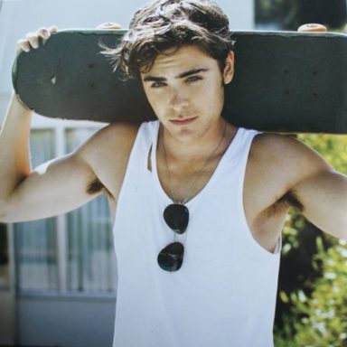 Zac Efron photo 19