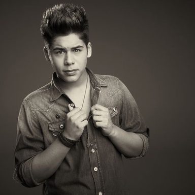 Zé Felipe photo 44