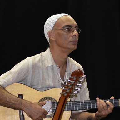 Zeca Collares