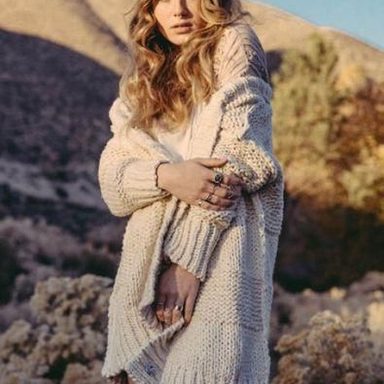Zella Day photo 15