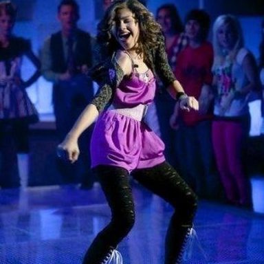 Zendaya photo 324